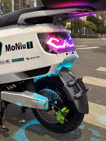 Fastest 72V 5000W High Street Bike Central Motor Fast Dirt Bike off Road Pit Road Adult Electric Scooter for Sale